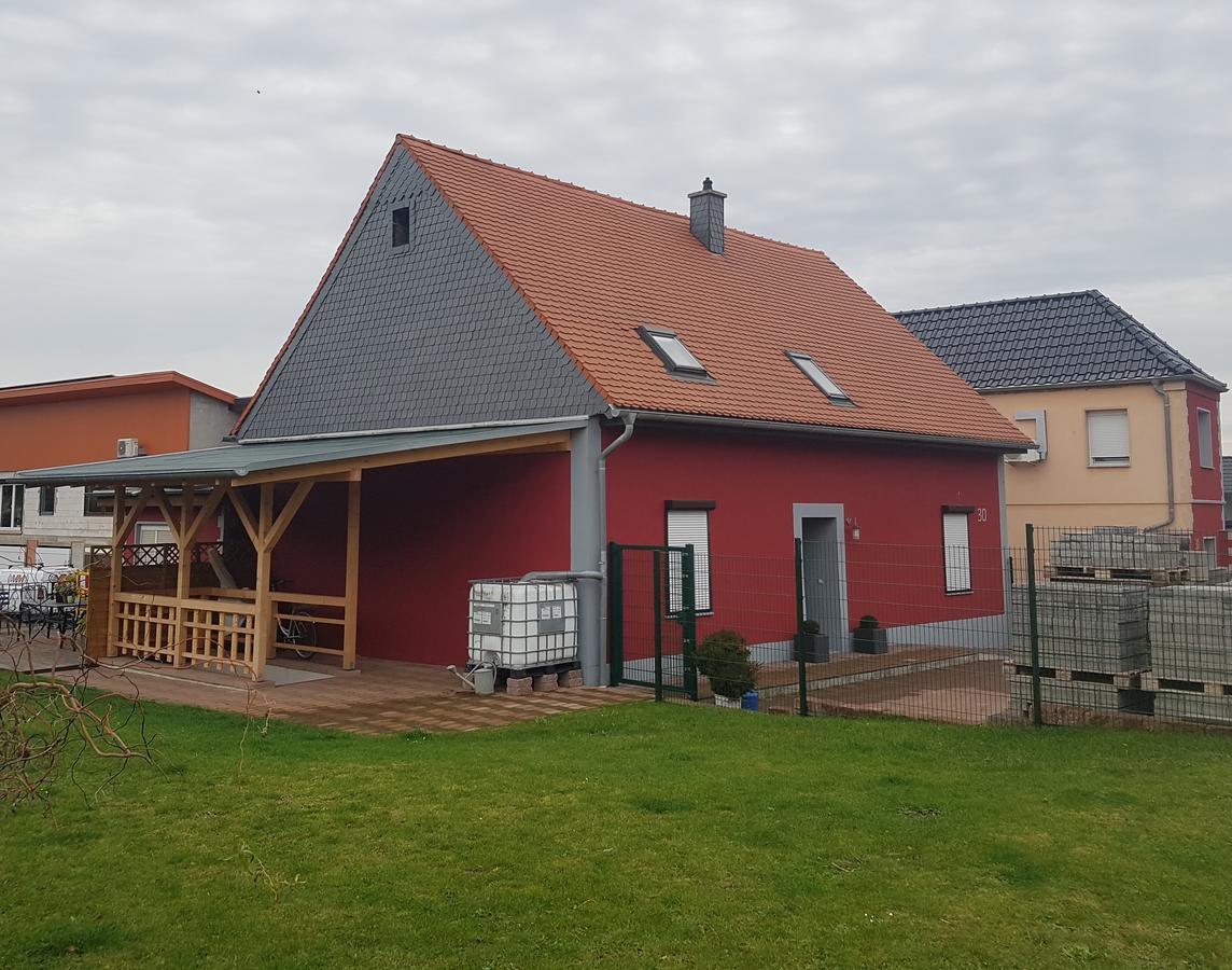 Ferienapartment Meiss Erdeborn 外观 照片